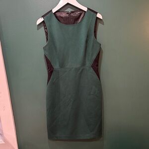 Tahari Forest Green Sheath Dress with Black Back and Side Panels